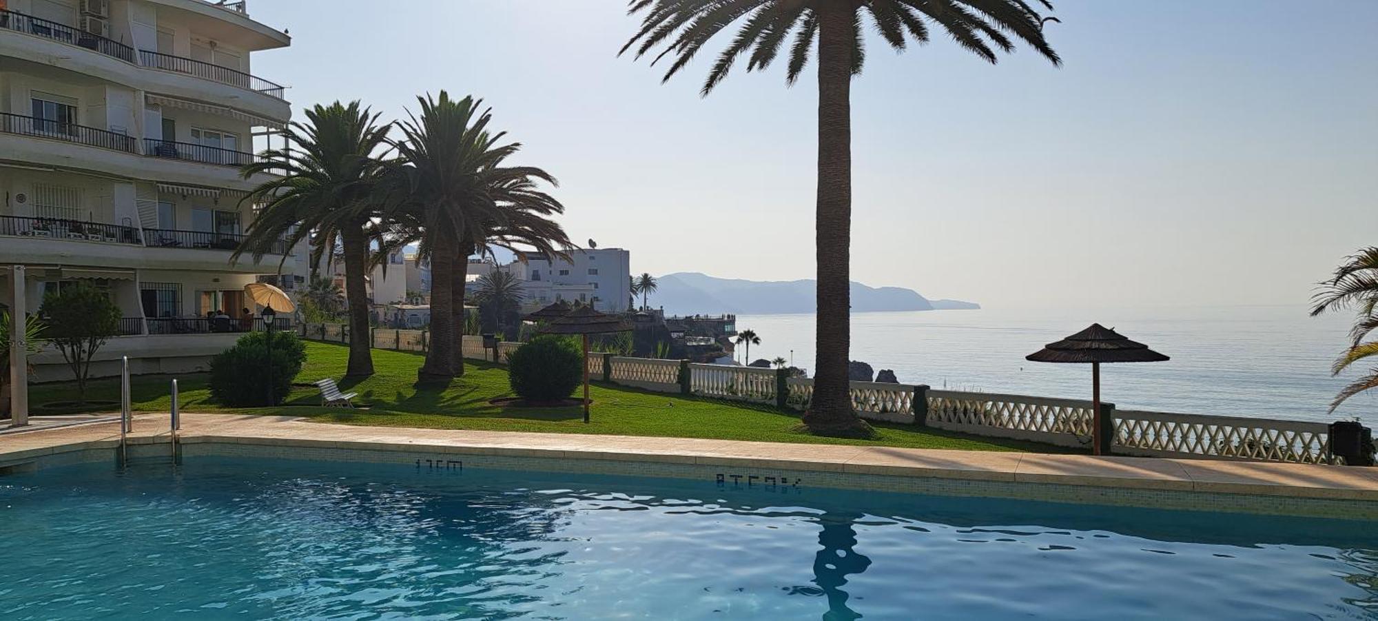 Acapulco Playa Beautiful Seaview Apartment Nerja Exterior photo